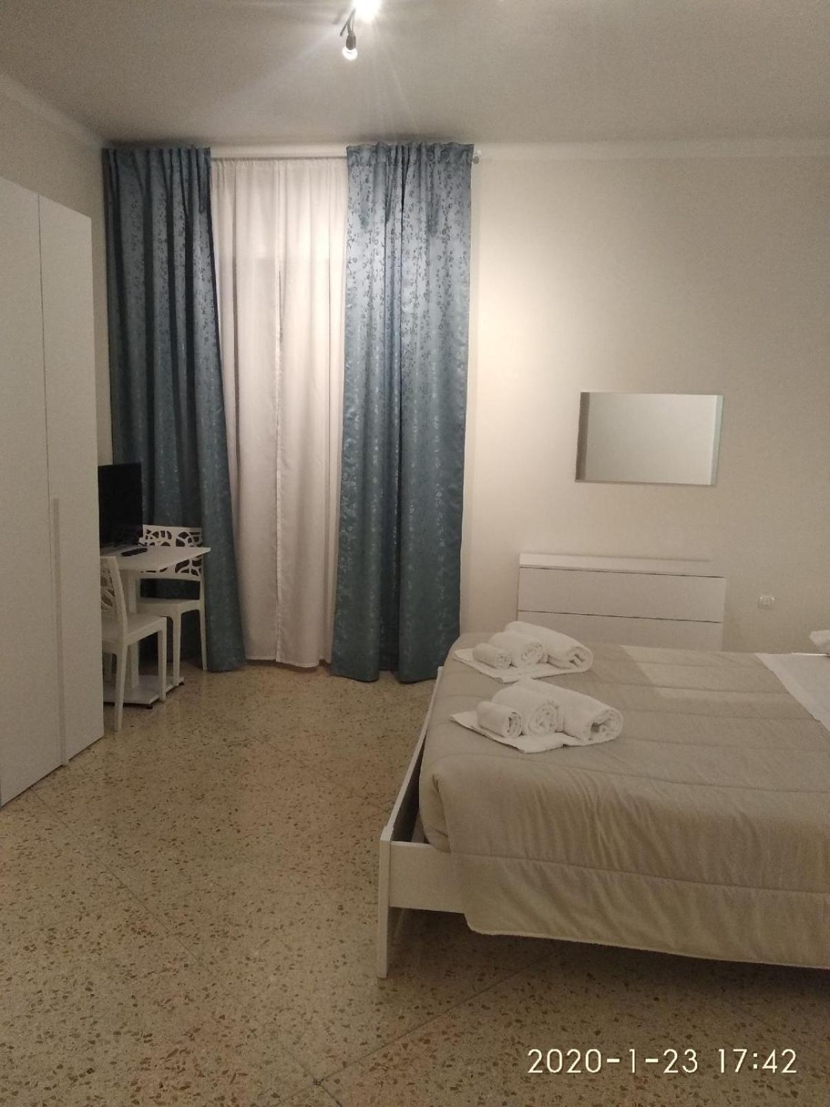 Residenze Benedetto Croce Hotel Bari Exterior photo